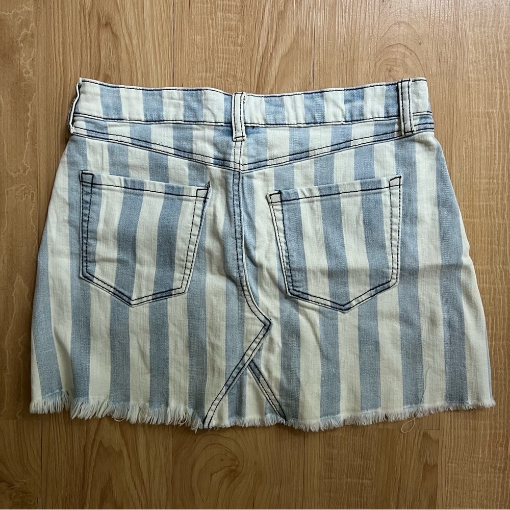 Rewash Denim Blue and White Stripe Mini Skirt - Picture 2 of 5